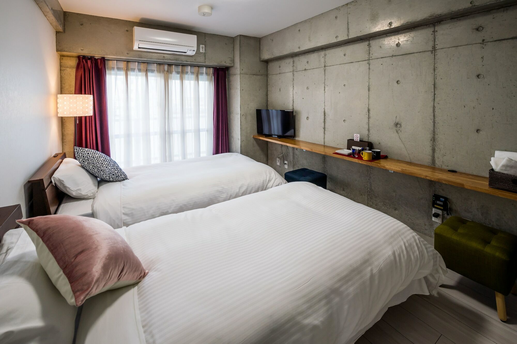 Little Island Okinawa Tomari Aparthotel Buitenkant foto